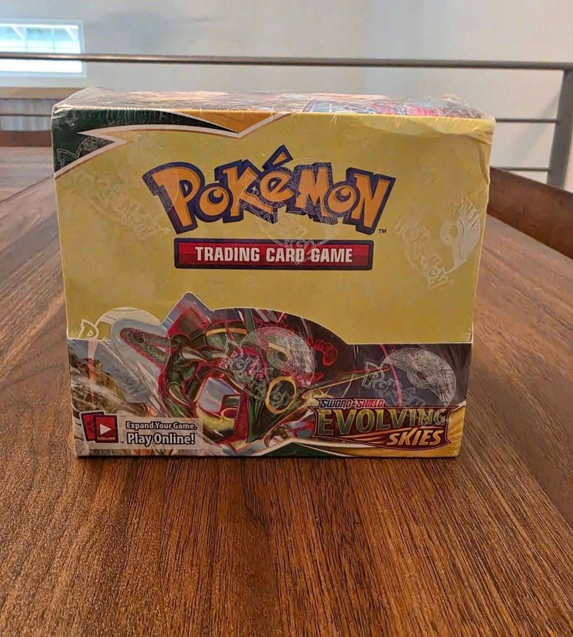 Evolving Skies Booster Box - SWSH07: Evolving Skies (SWSH07)